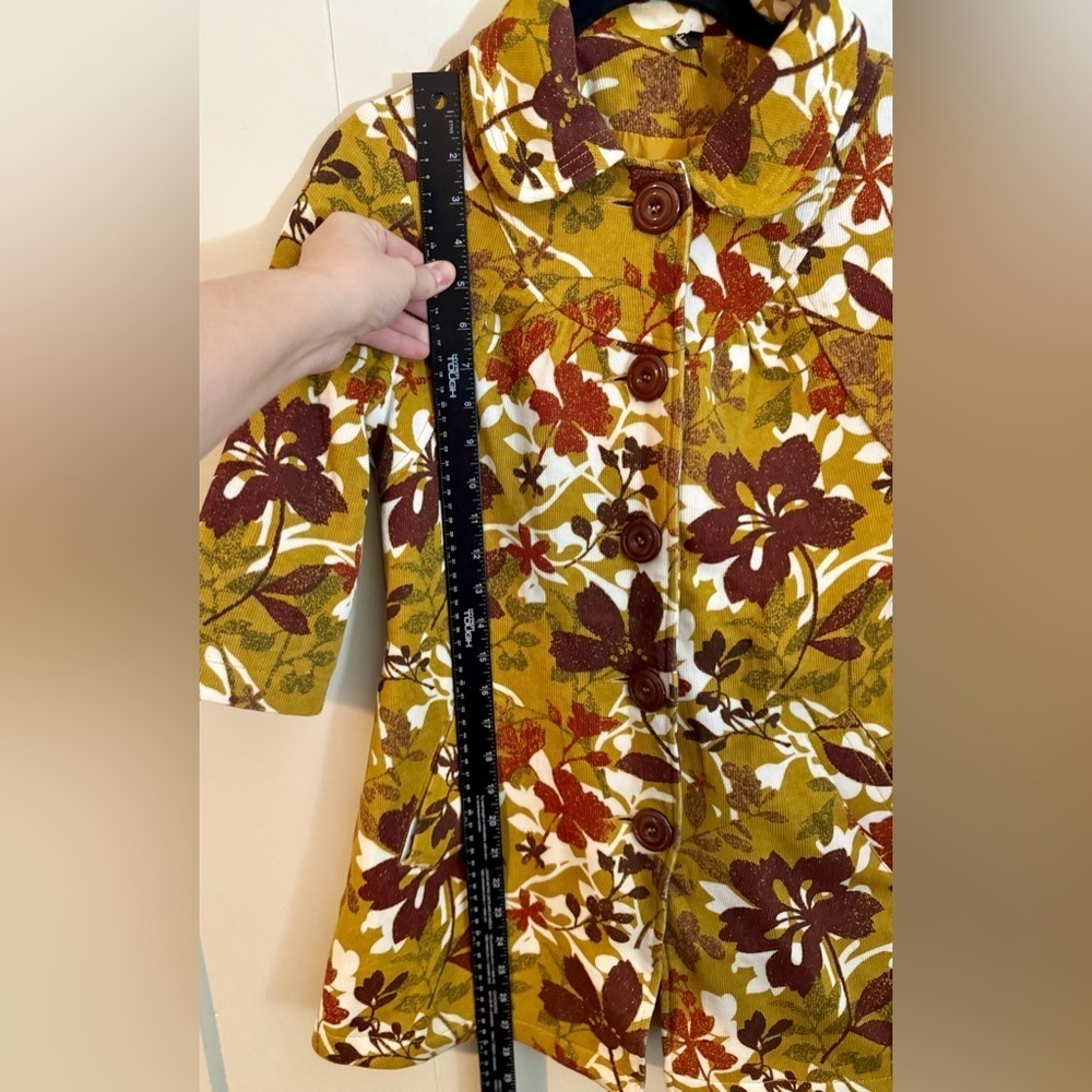 AMBITION Fall Gold Floral Button-Up Coat, Size S - Picture 7 of 12